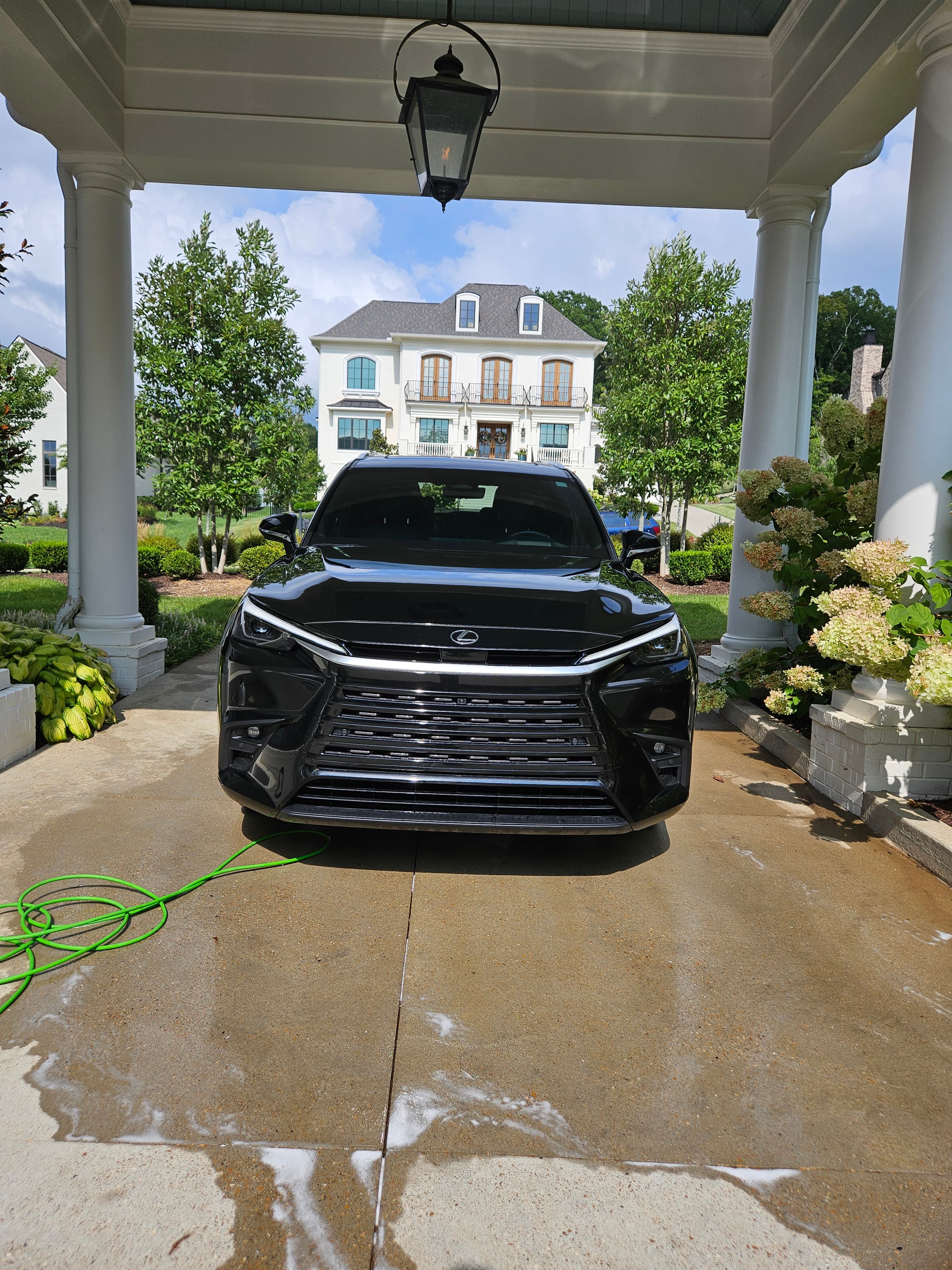 3-row SUV detail by Refine Mobile Detailing in Murfreesboro TN - photo 2